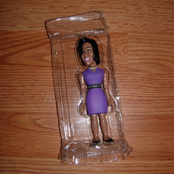 Jailbreak Collective Toys Michelle Obama Figure PURPLE DRESS 2009
